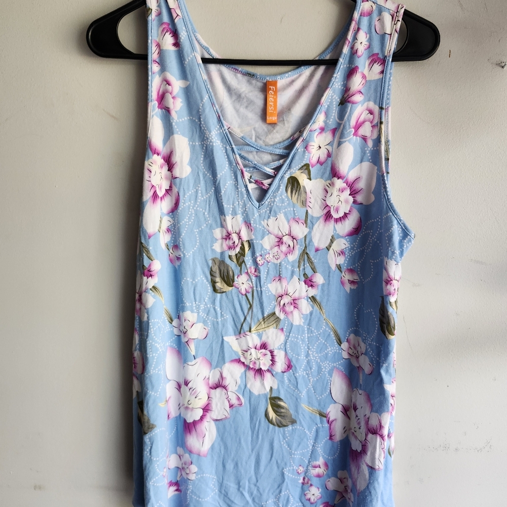 Feiersi Light Blue Floral Tank Top